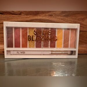 FLOWER Beauty Eyeshadow Palette "Suns Blazing"